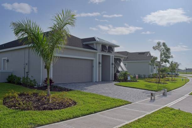 Best Interlocking Driveway Pavers  in Bridge City, TX